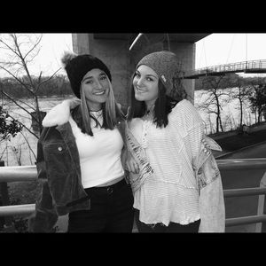 Meet your Posher, Julia